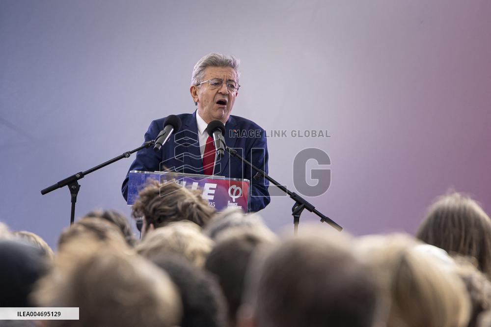 Jean-Luc Melenchon Speaks At Annual Flea Market - Lille