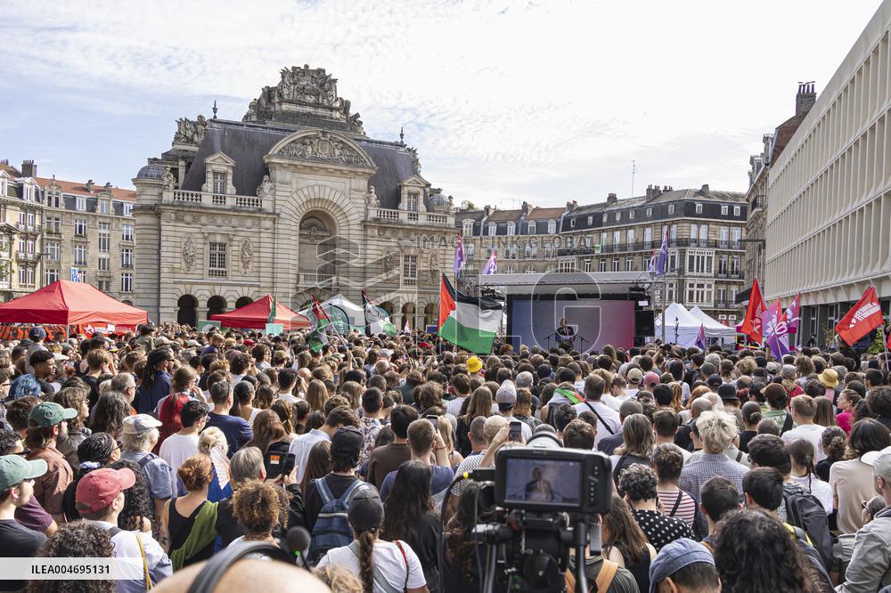 Jean-Luc Melenchon Speaks At Annual Flea Market - Lille