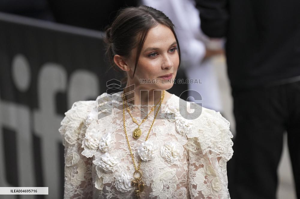 TIFF - Wake Up Dead Man - A Knives Out Mystery