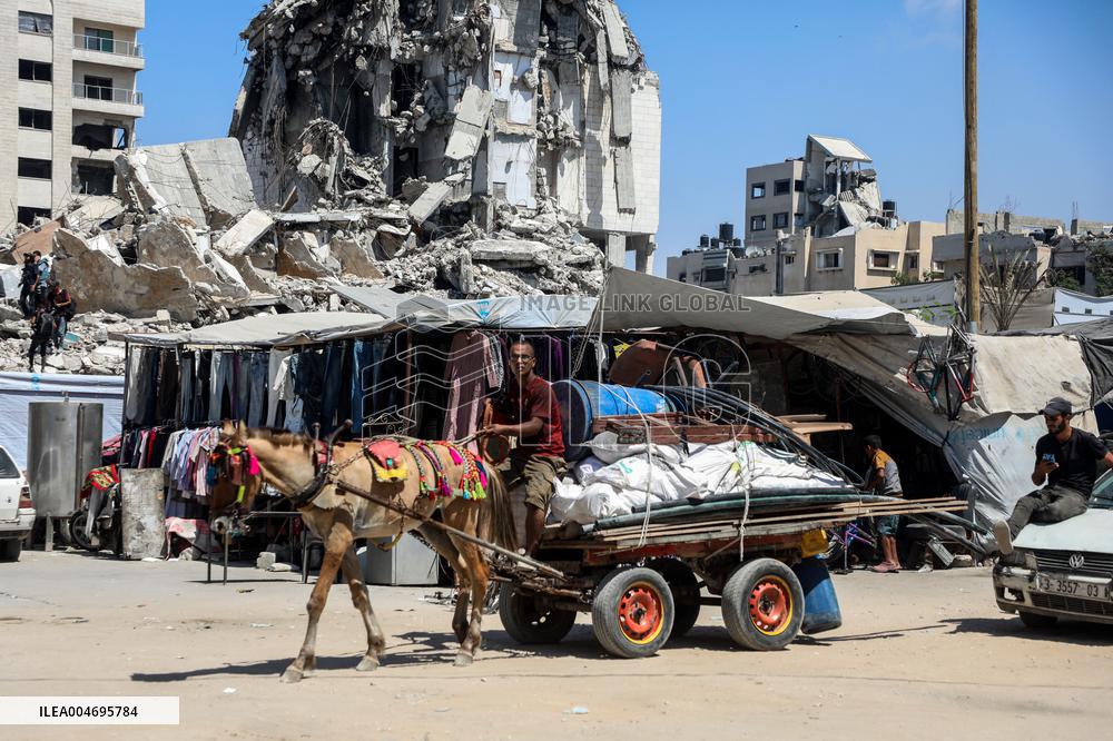 Destroyed Tower Following An Israeli Airstrike - Gaza City