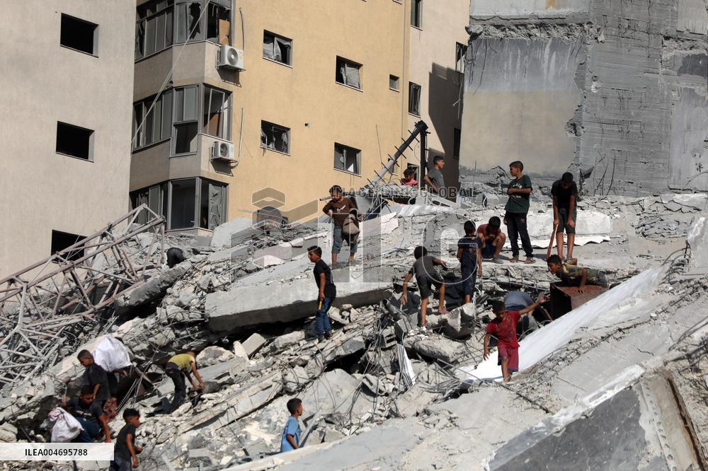 Destroyed Tower Following An Israeli Airstrike - Gaza City