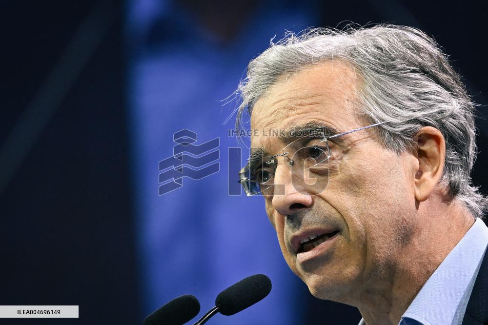 Les Republicains meeting in Paris FA