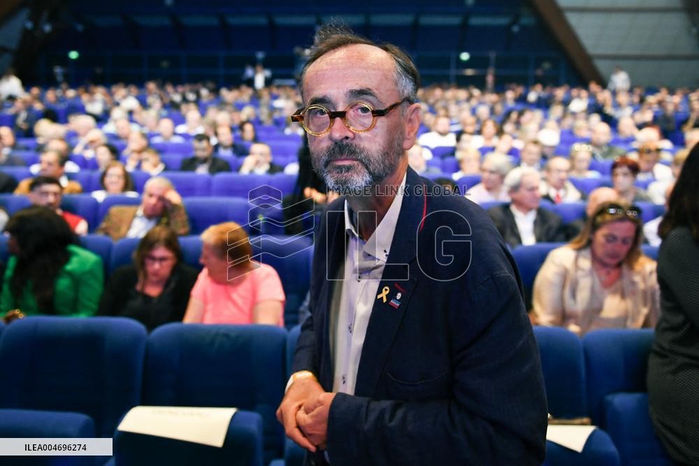 Les Republicains meeting in Paris FA