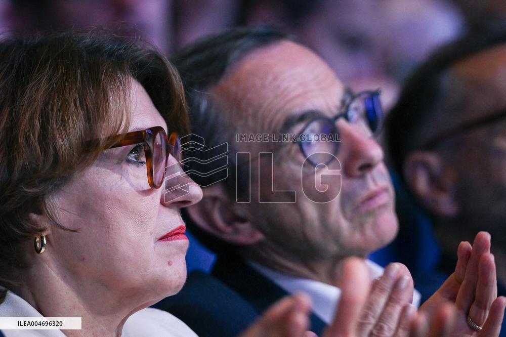 Les Republicains meeting in Paris FA