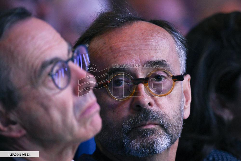 Les Republicains meeting in Paris FA