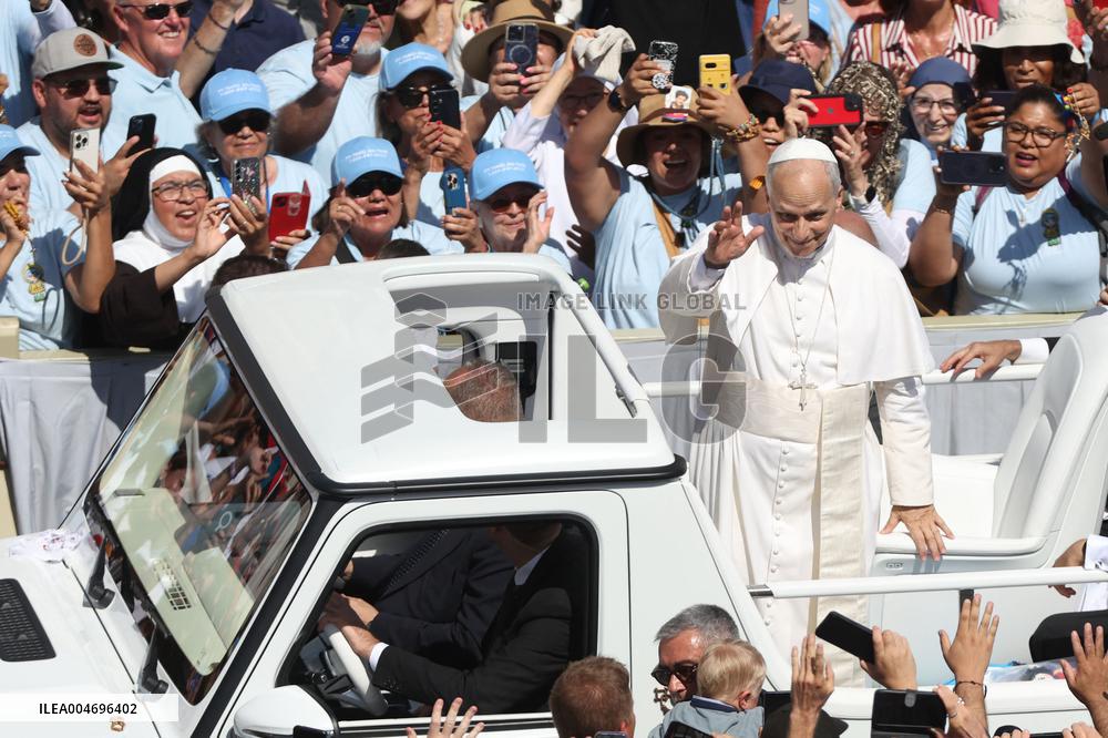 Pope Leo XIV Leads Canonization Of Pier Giorgio Frassati And Carlo Acutis - Vatican City