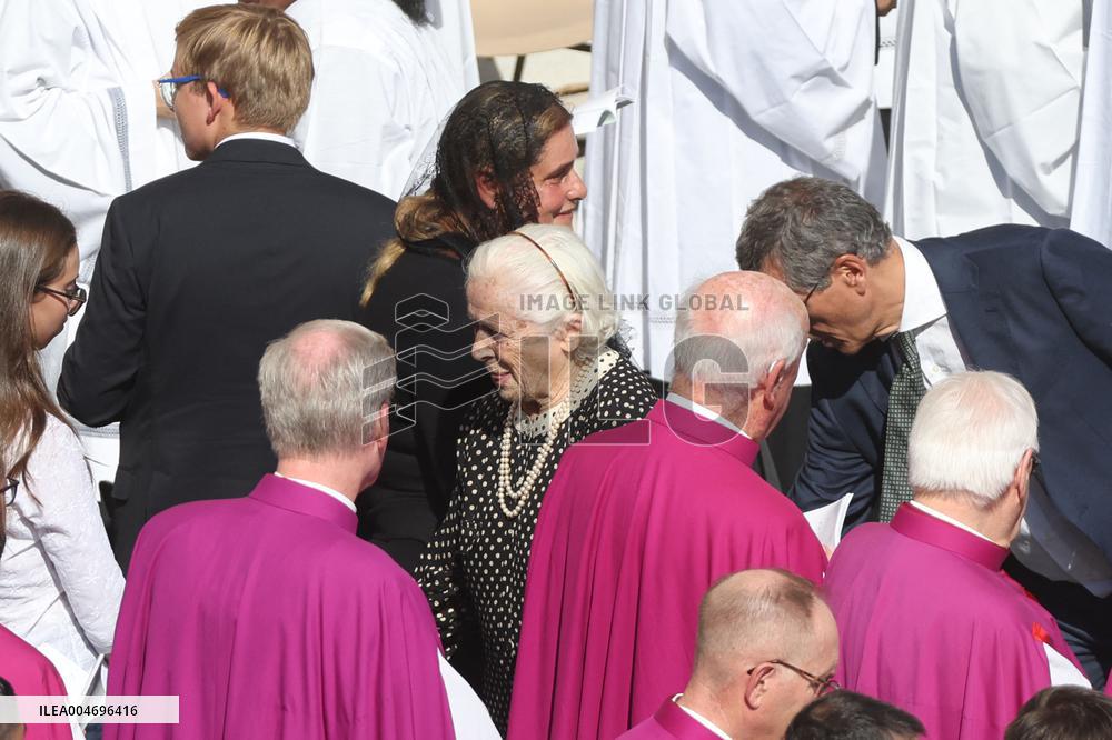 Pope Leo XIV Leads Canonization Of Pier Giorgio Frassati And Carlo Acutis - Vatican City