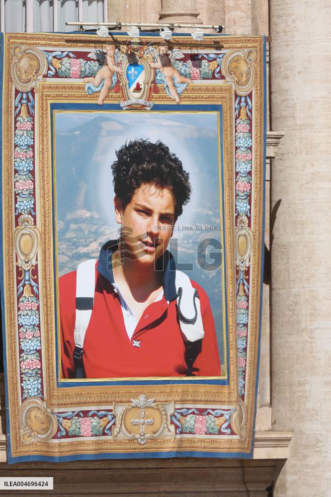 Pope Leo XIV Leads Canonization Of Pier Giorgio Frassati And Carlo Acutis - Vatican City