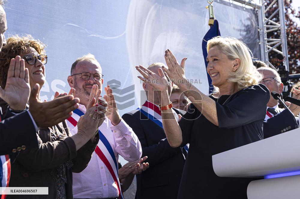 Marine Le Pen Starts Her Political Season - Henin-Beaumont