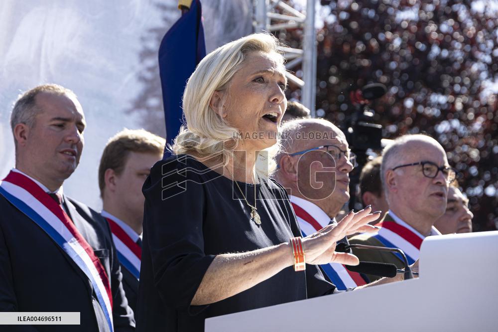 Marine Le Pen Starts Her Political Season - Henin-Beaumont