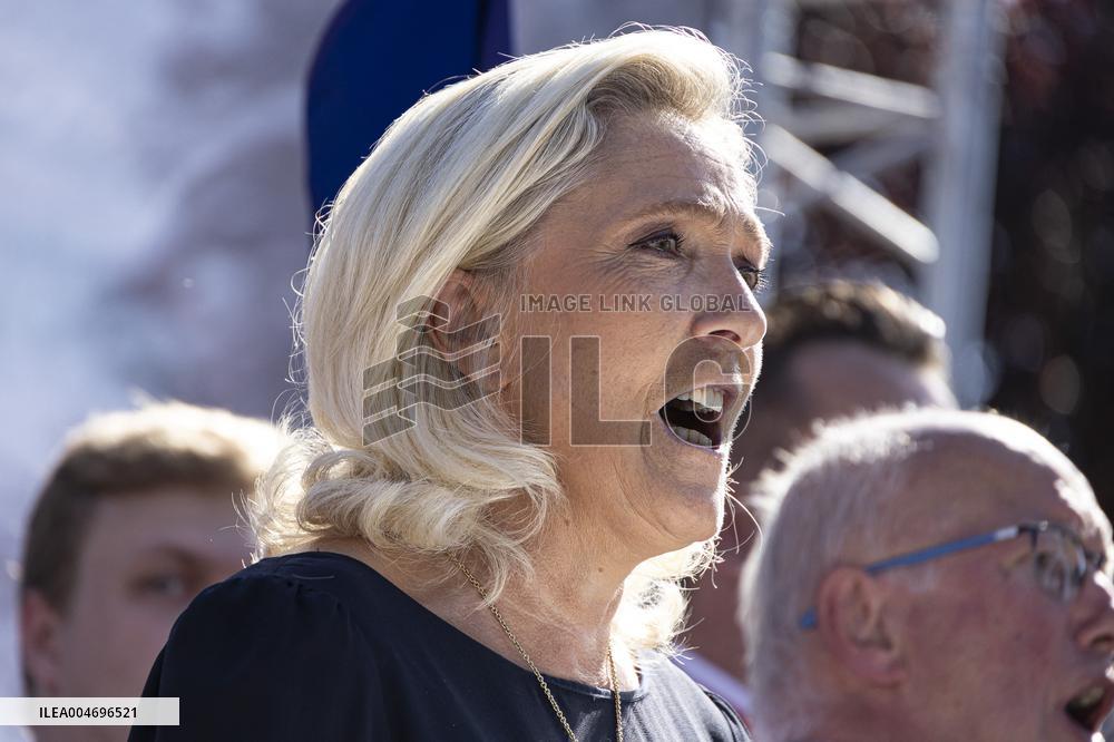 Marine Le Pen Starts Her Political Season - Henin-Beaumont