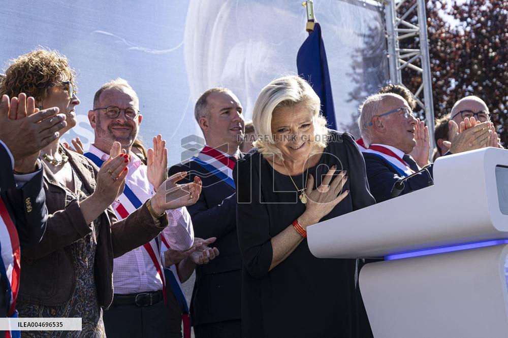 Marine Le Pen Starts Her Political Season - Henin-Beaumont