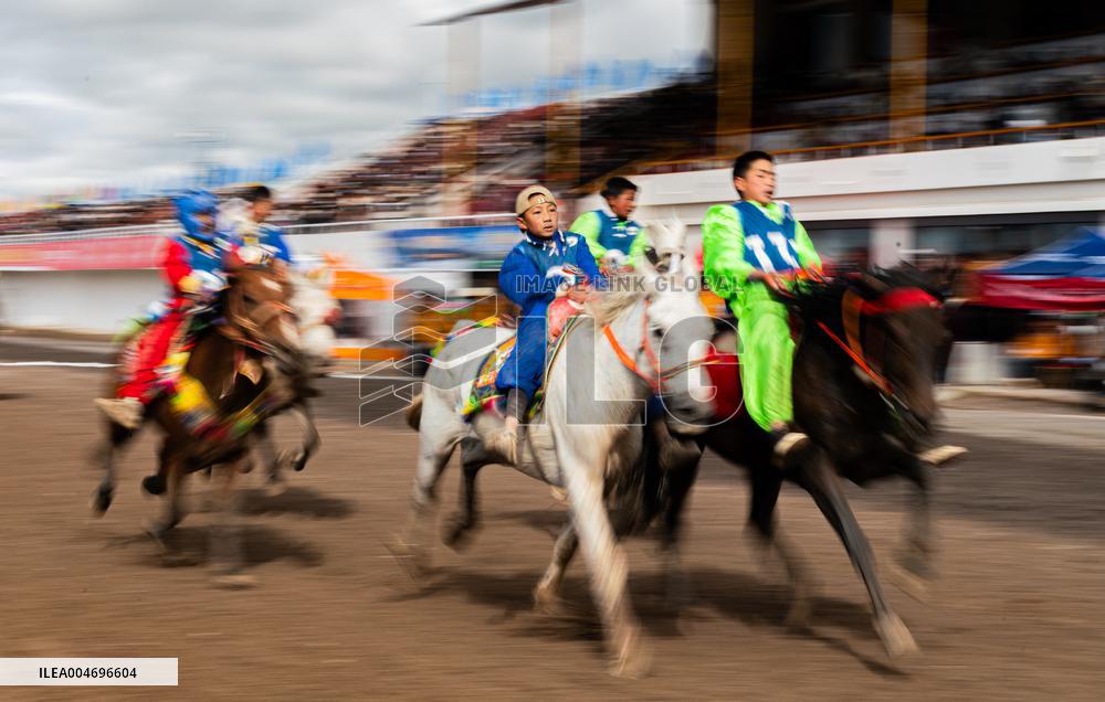 Nagqu Horse Racing Festival - China