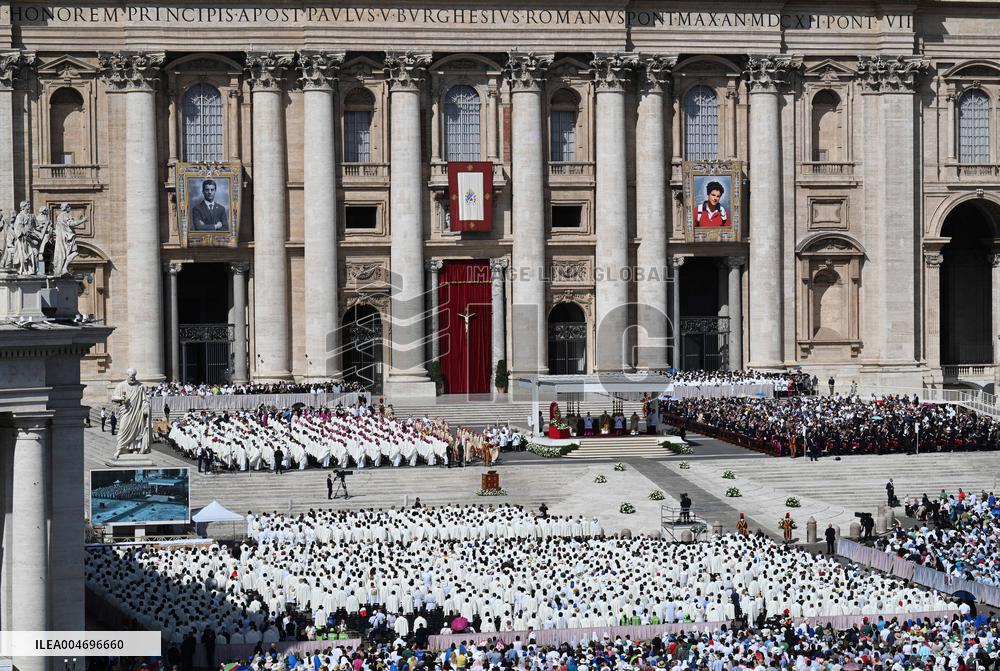 Pope Leo XIV Leads Canonization Of Pier Giorgio Frassati And Carlo Acutis - Vatican City