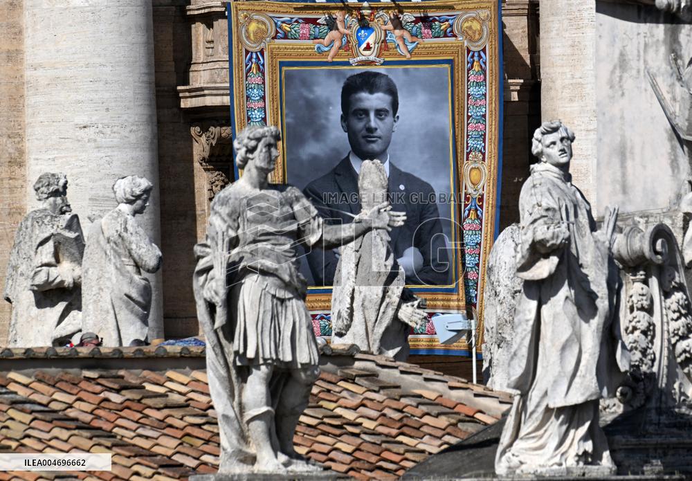 Pope Leo XIV Leads Canonization Of Pier Giorgio Frassati And Carlo Acutis - Vatican City