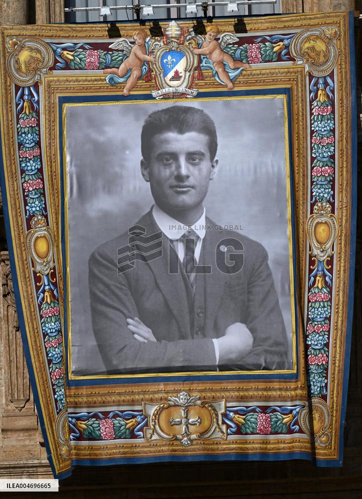 Pope Leo XIV Leads Canonization Of Pier Giorgio Frassati And Carlo Acutis - Vatican City