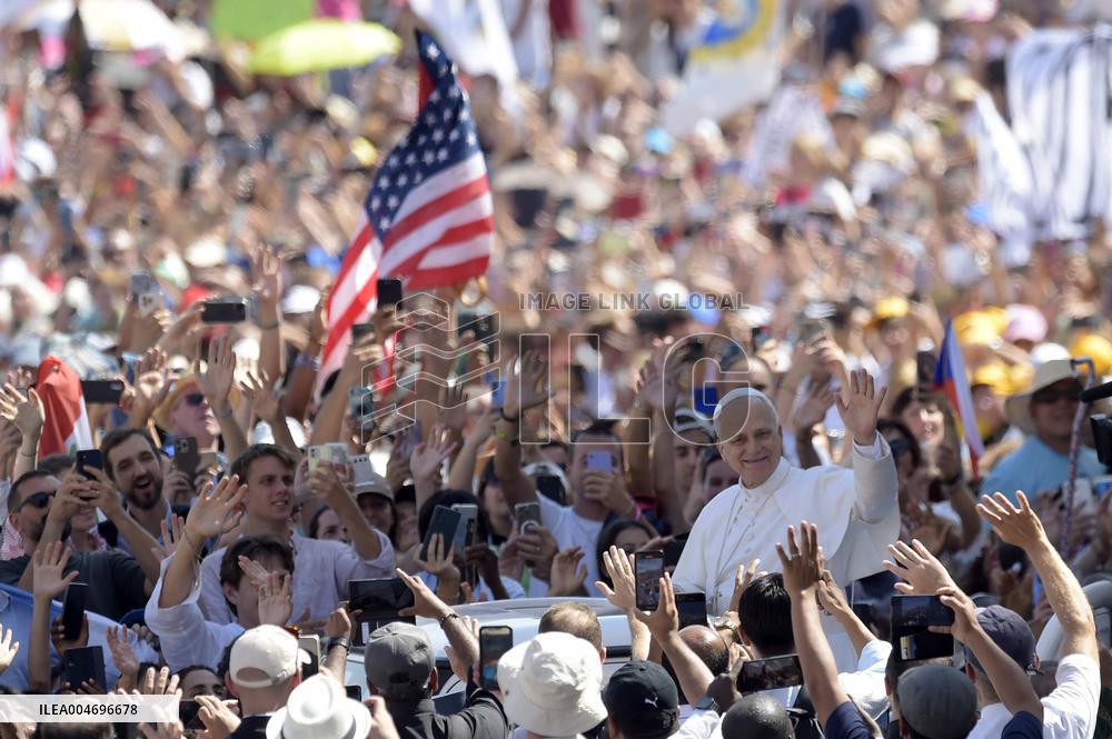 Pope Leo XIV Leads Canonization Of Pier Giorgio Frassati And Carlo Acutis - Vatican City