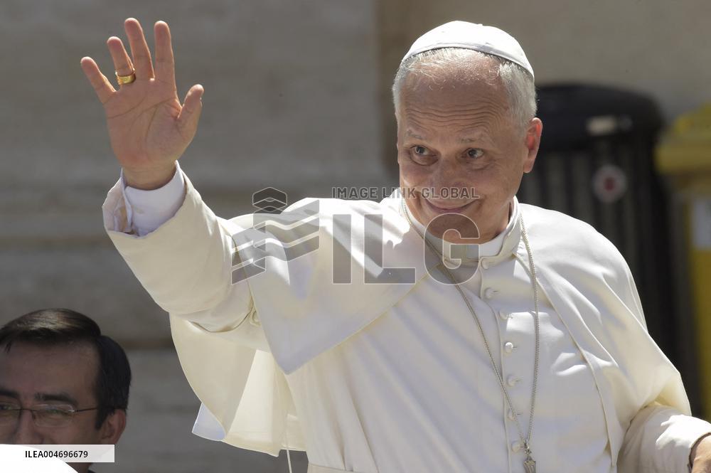 Pope Leo XIV Leads Canonization Of Pier Giorgio Frassati And Carlo Acutis - Vatican City