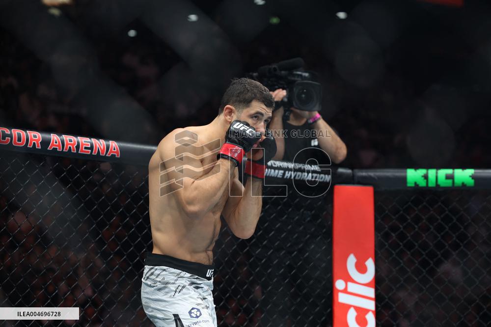 UFC Paris - Axel Sola v Rhys McKee