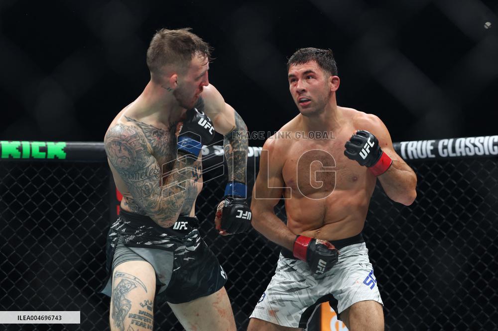 UFC Paris - Axel Sola v Rhys McKee