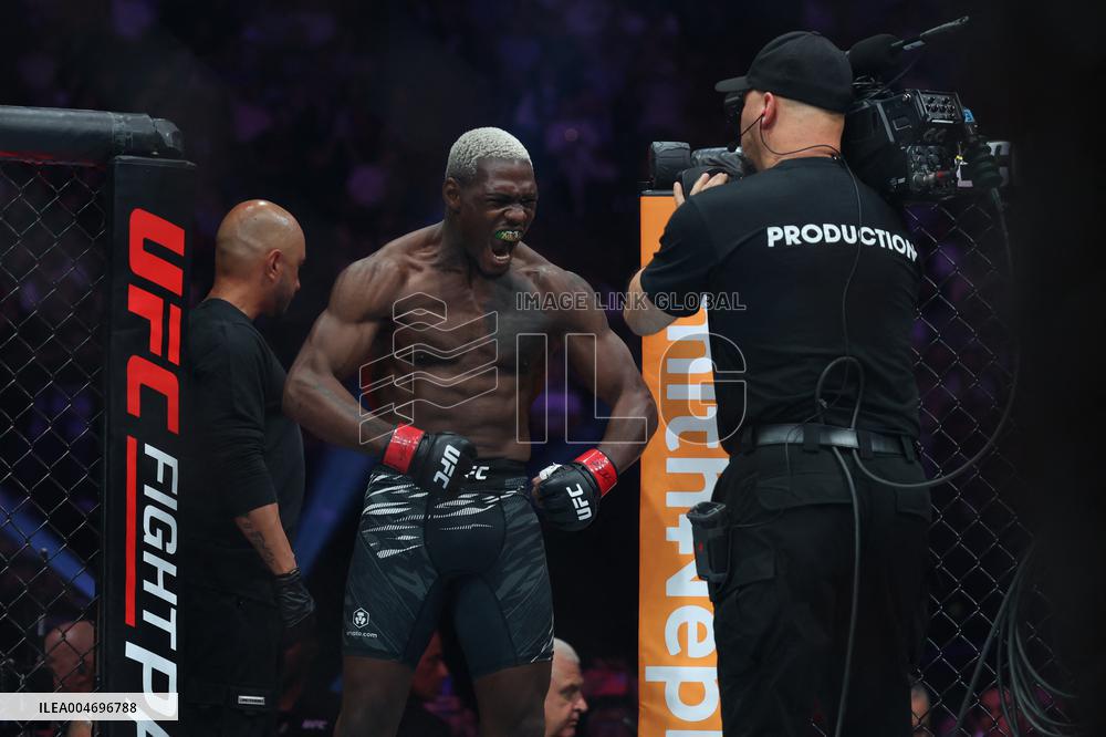 UFC Paris - Bolaji Oki v Mason Jones