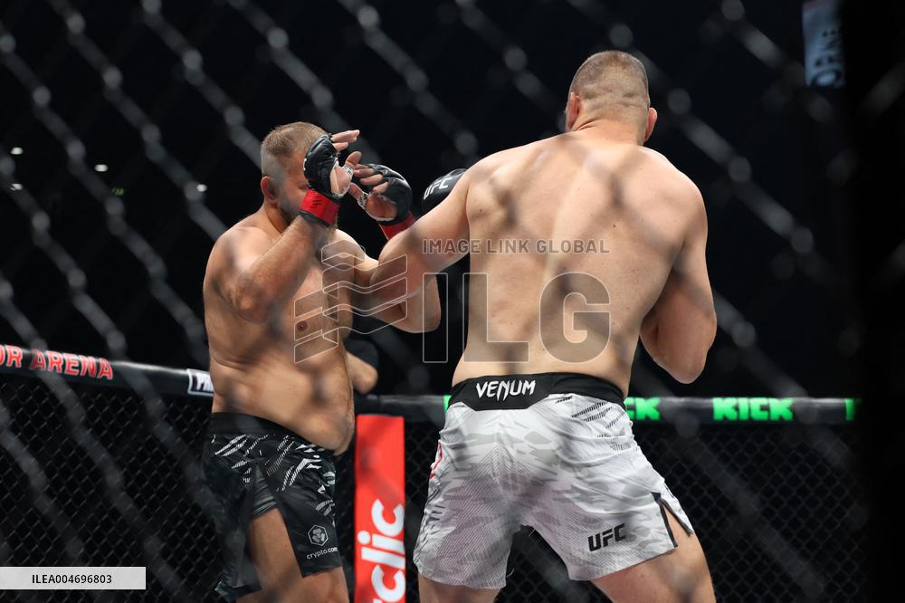 UFC Paris - Marcin Tybura v Ante Delija