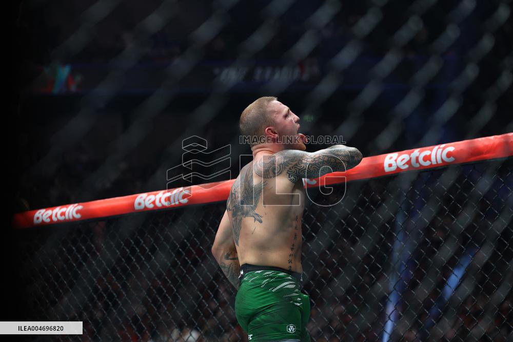 UFC Paris - Bolaji Oki v Mason Jones