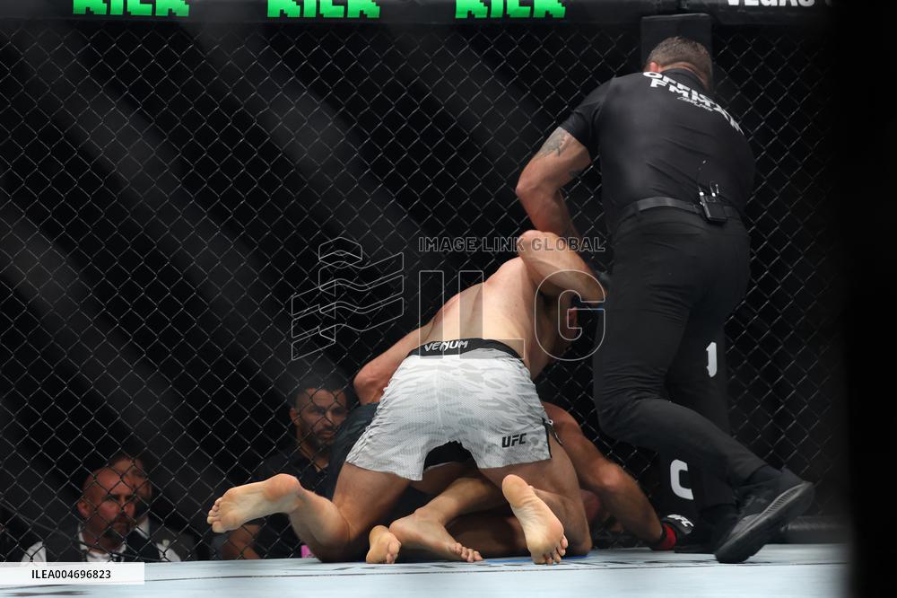 UFC Paris - Marcin Tybura v Ante Delija