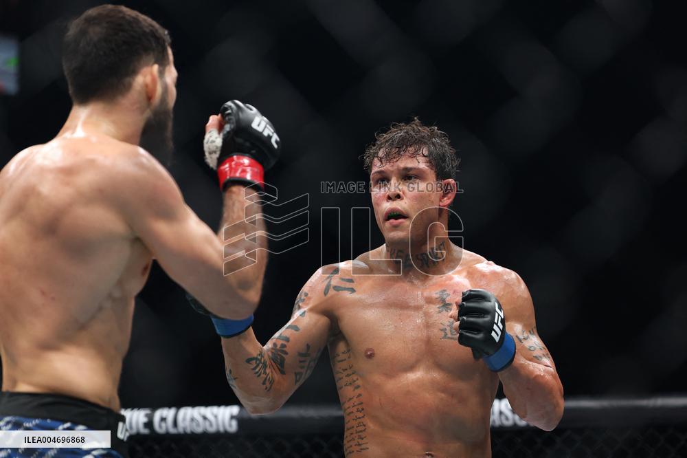 UFC Paris - Nassourdine Imavov v Caio Borralho