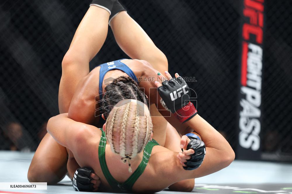 UFC Paris - Sam Hughes v Shauna Bannon