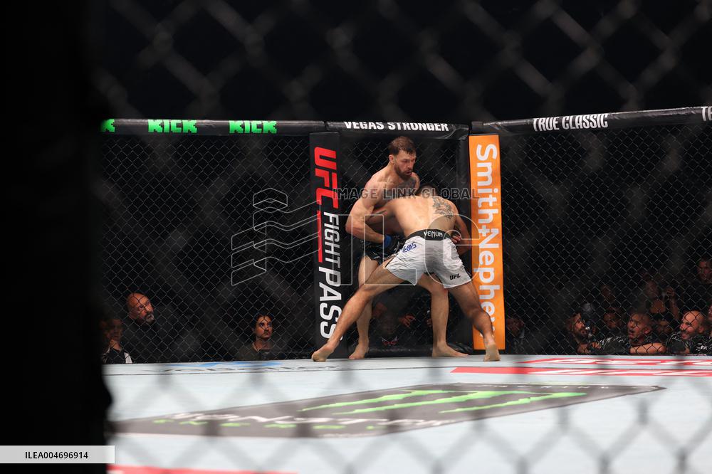 UFC Paris - Benoît Saint Denis v Maurício Ruffy