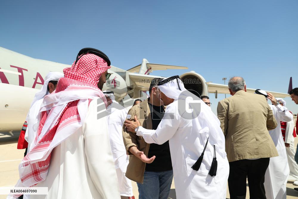 Qatari Humanitarian Aid to Syria - Damascus