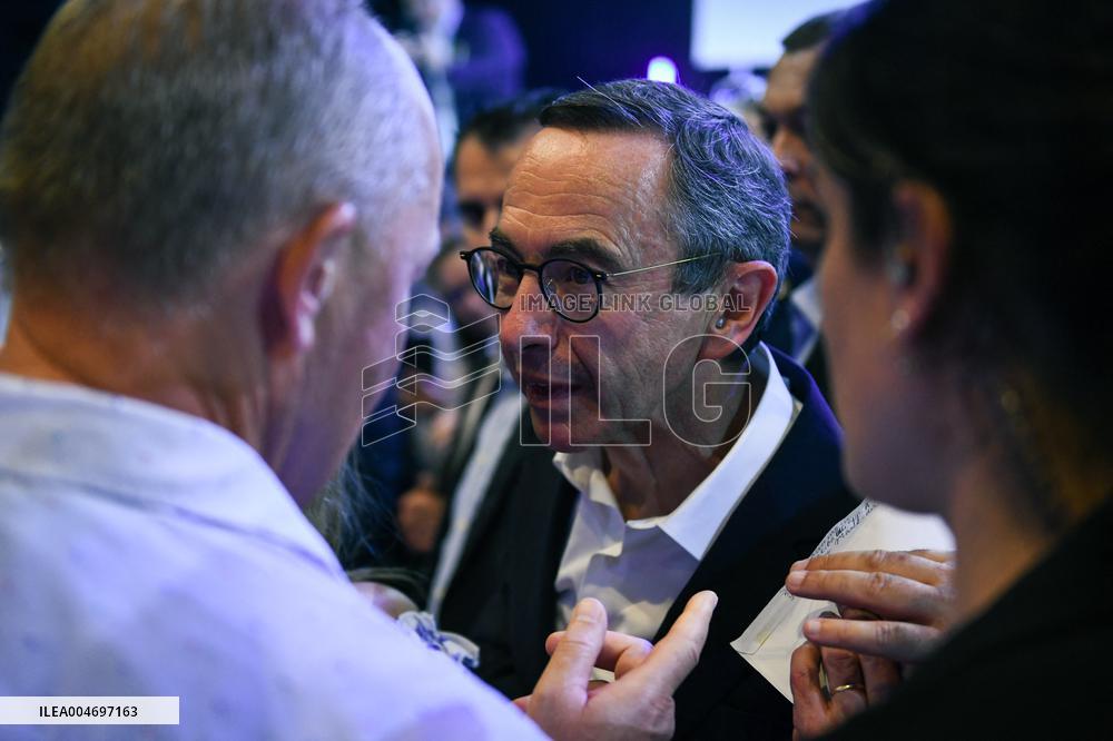 Les Republicains meeting in Paris FA