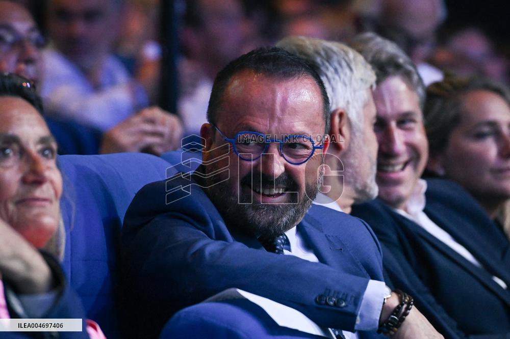 Les Republicains meeting in Paris FA