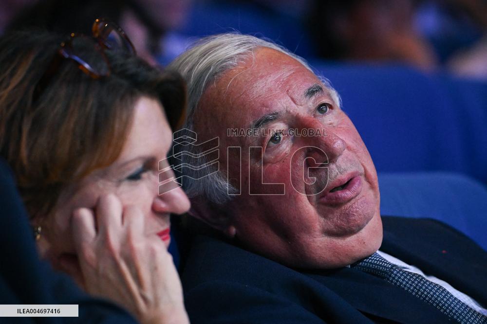 Les Republicains meeting in Paris FA