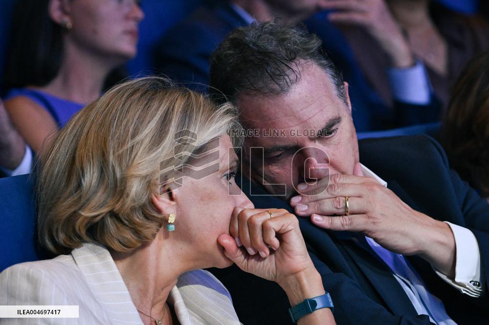 Les Republicains meeting in Paris FA