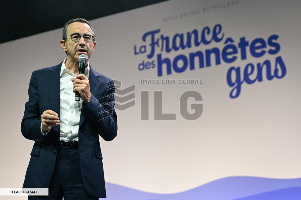 Les Republicains meeting in Paris FA