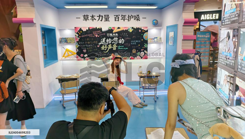 RYUKAKUSAN Celebrate Teacher's Day Event in Shanghai