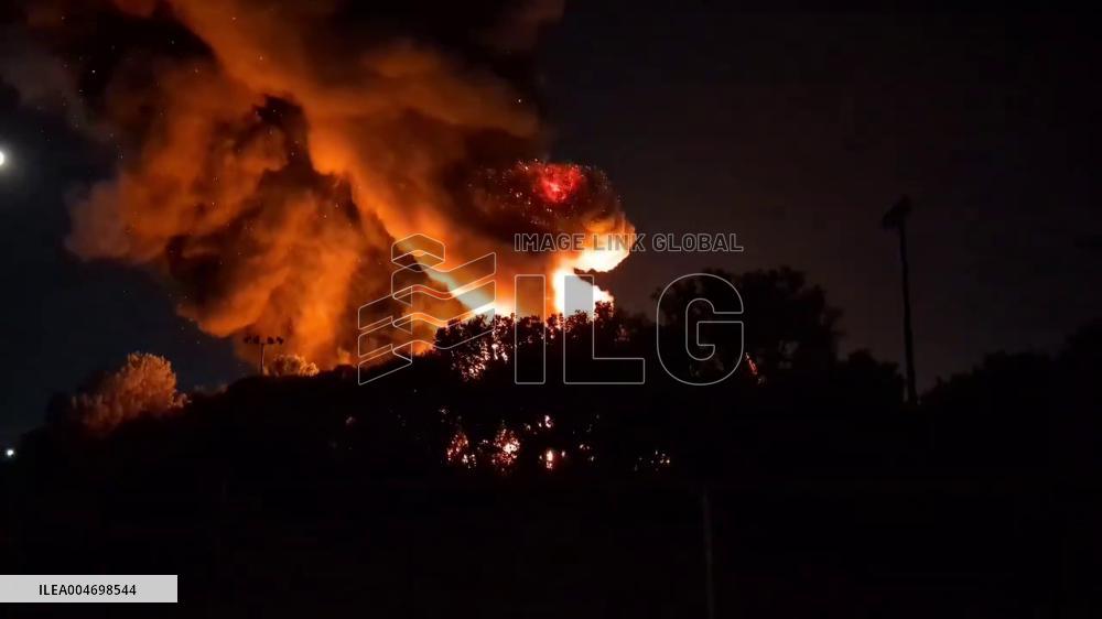 US: Massive Fire Destroys Abandoned Buildings in Northeast Minneapolis