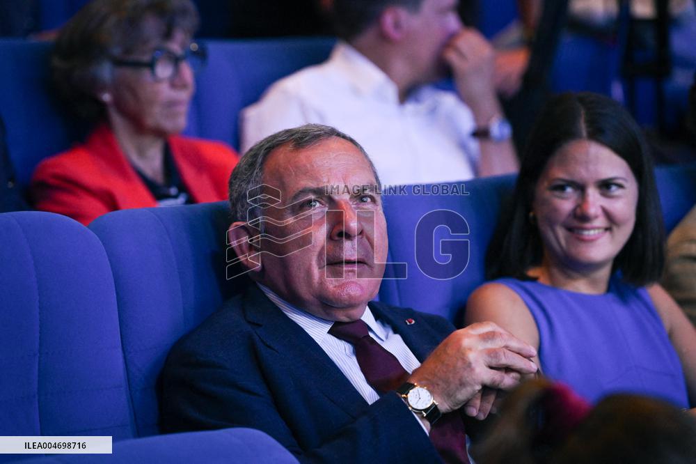 Les Republicains meeting in Le Port Marly