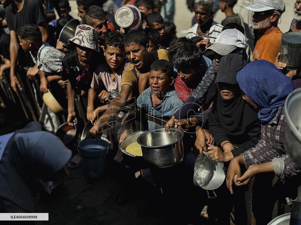 Humanitarian Conditions Worsen in Gaza