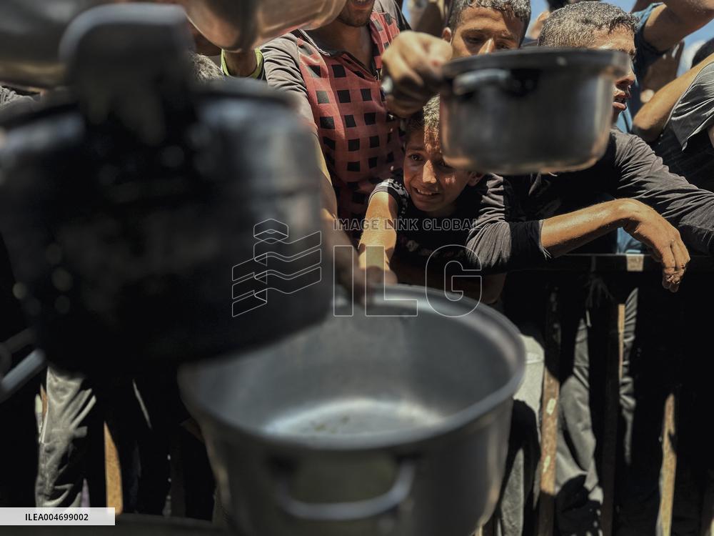 Humanitarian Conditions Worsen in Gaza