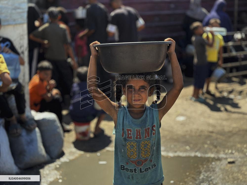 Humanitarian Conditions Worsen in Gaza