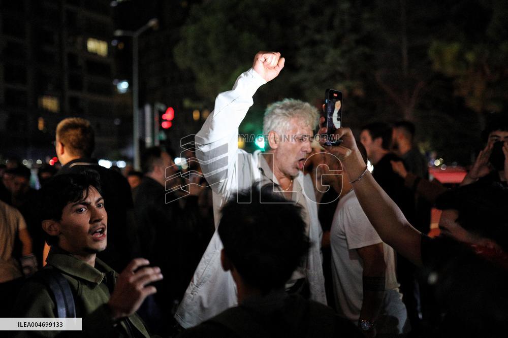 The Main Opposition Party Of Turkey Fights For Its Political Survival - Istanbul