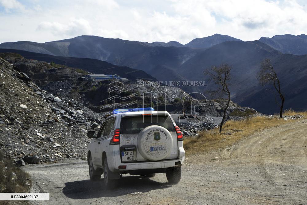 Carballeda Fire Burns 700 Hectares of Land - Spain