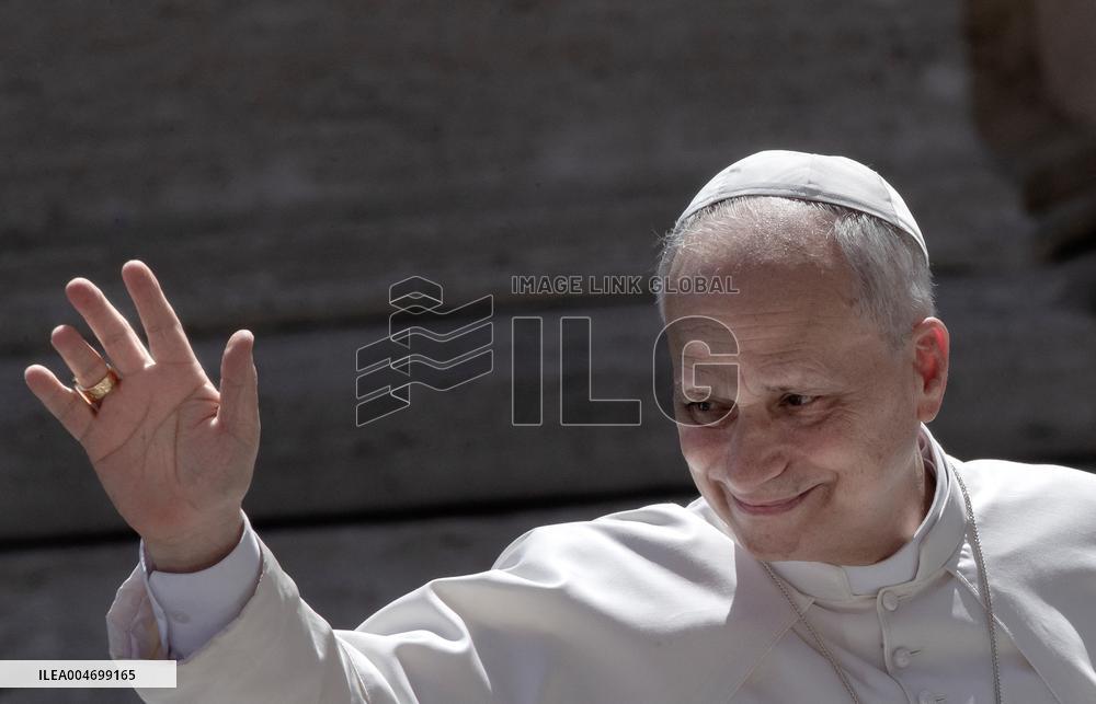 Pope Leo XIV Leads Canonization Of Two Young Italian Saints - Vatican