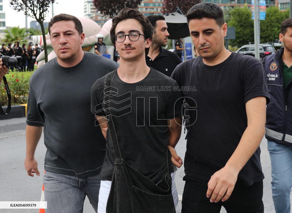 Turkey's Main Opposition Party Headquarters Under Police Blockade - Turkey