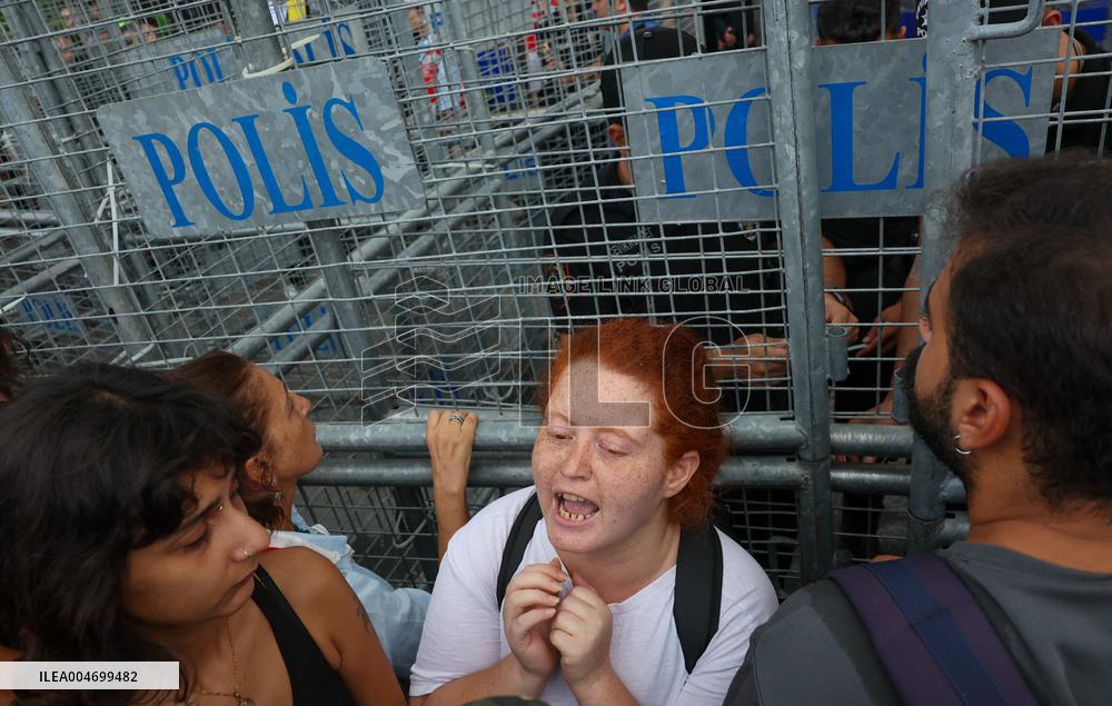 The Main Opposition Party Of Turkey Fights For Its Political Survival - Istanbul