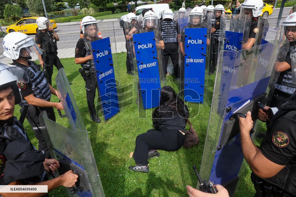 The Main Opposition Party Of Turkey Fights For Its Political Survival - Istanbul