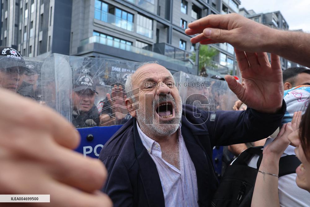 The Main Opposition Party Of Turkey Fights For Its Political Survival - Istanbul